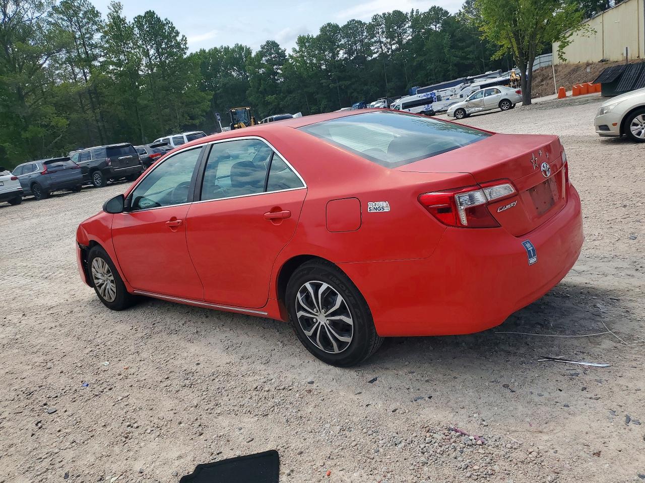 2014 TOYOTA CAMRY