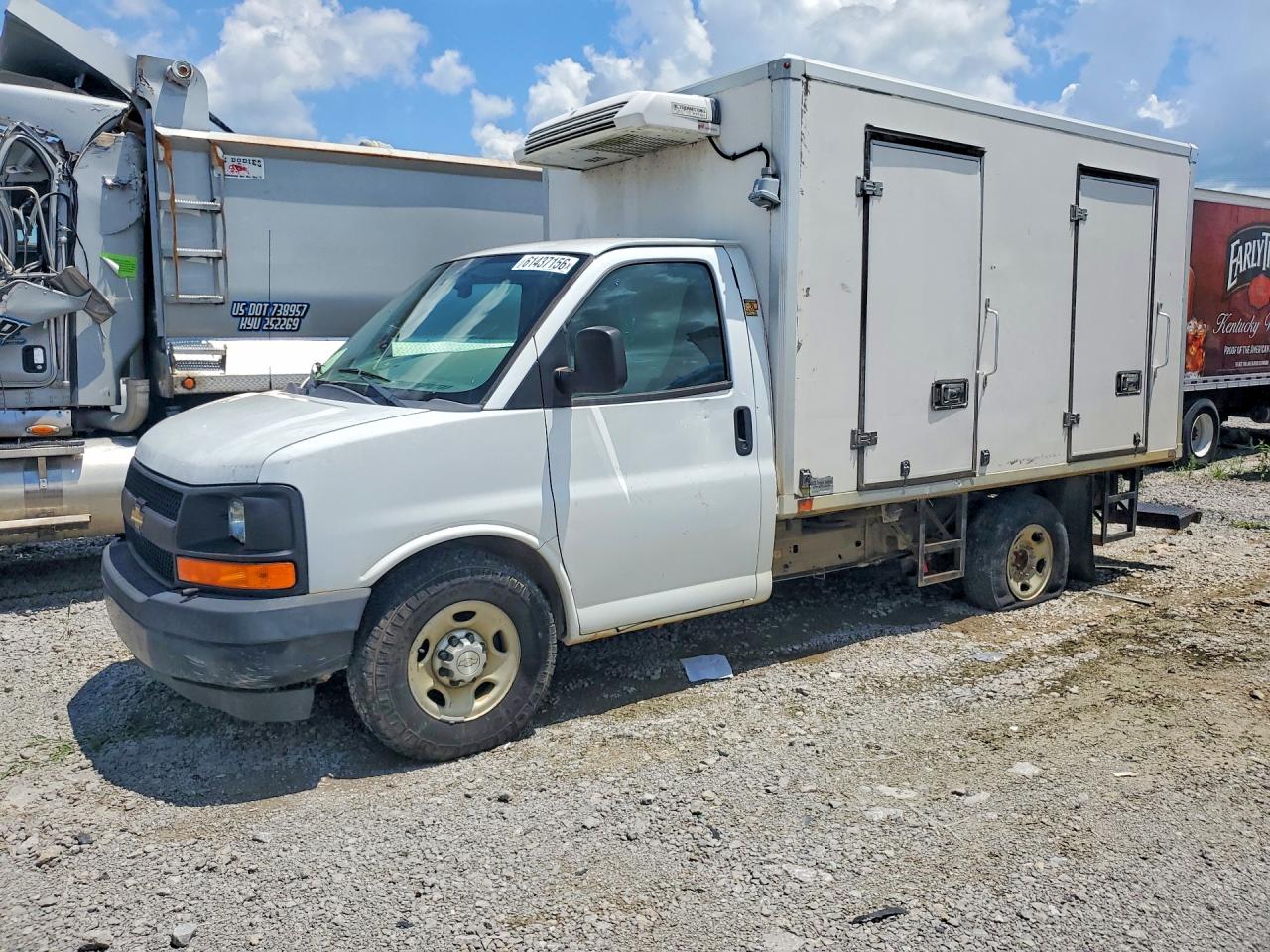 2017 CHEVROLET EXPRESS