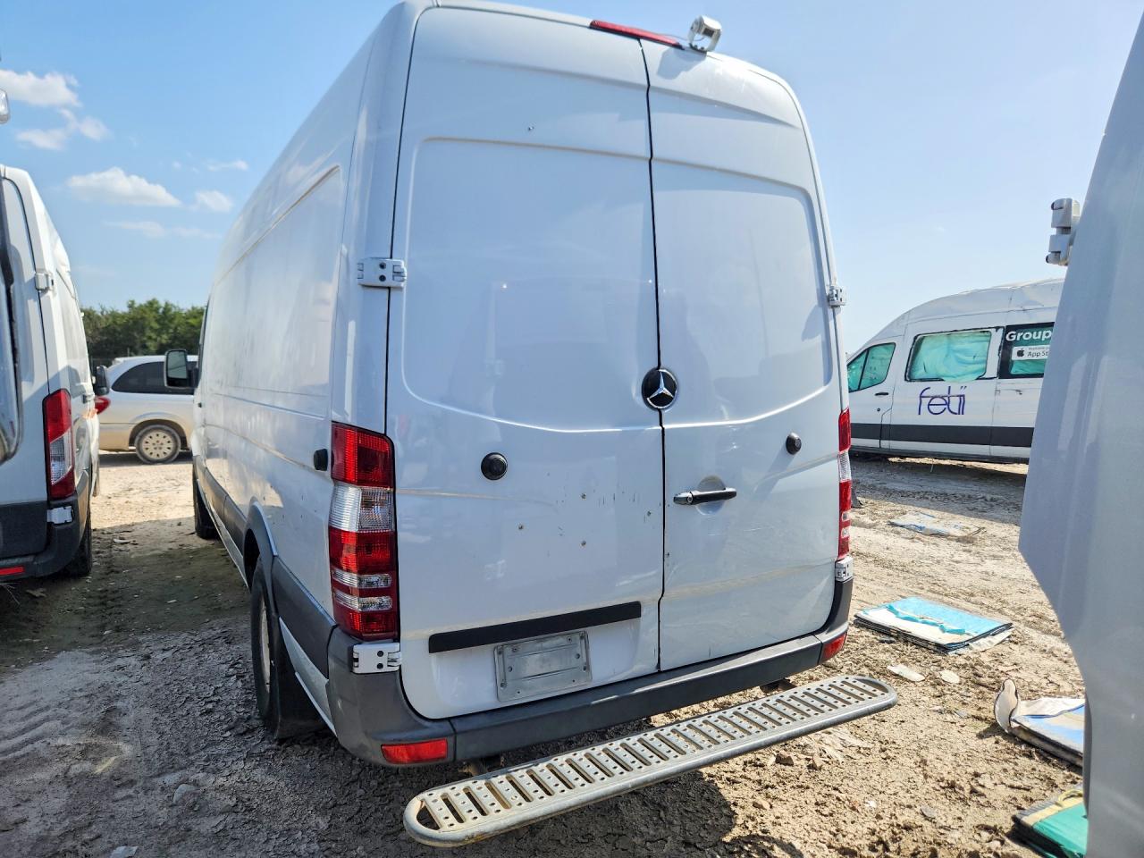 2014 MERCEDES-BENZ SPRINTER 2