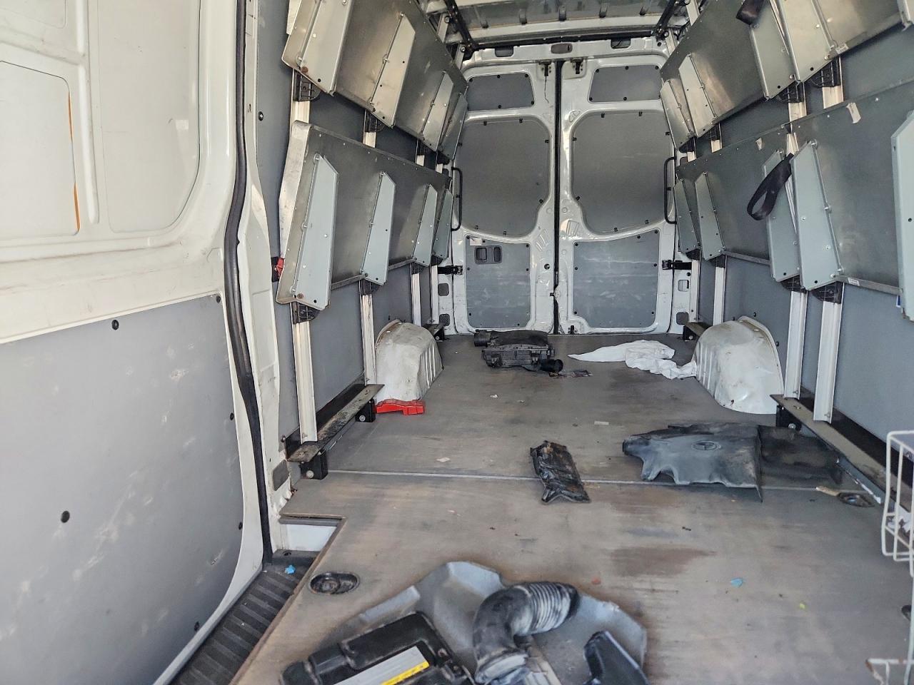 2014 MERCEDES-BENZ SPRINTER 2