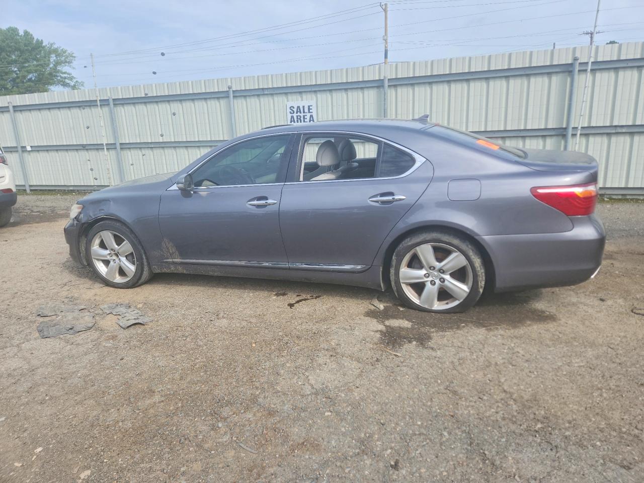 2012 LEXUS LS460