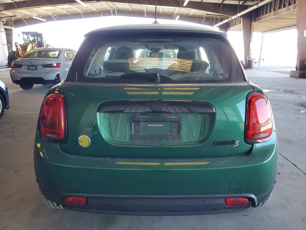 2023 MINI COOPER