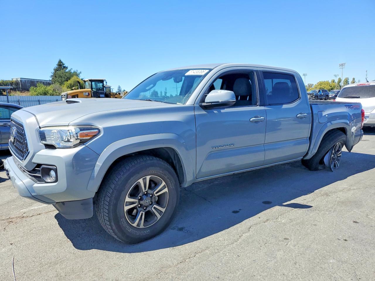 2018 TOYOTA TACOMA