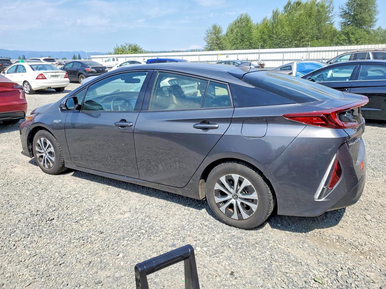 2020 TOYOTA PRIUS