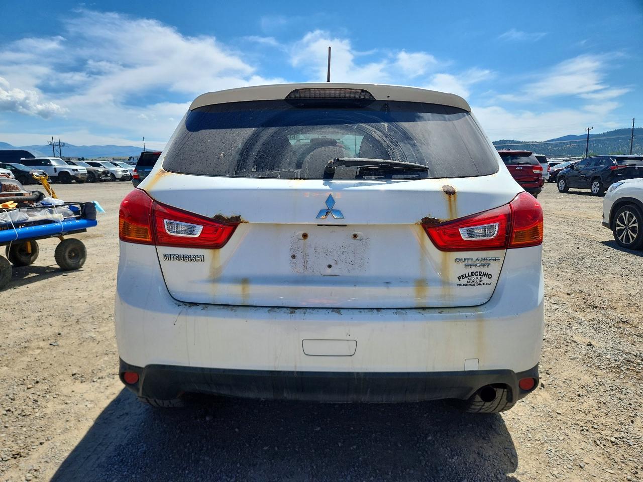 2015 MITSUBISHI OUTLANDER