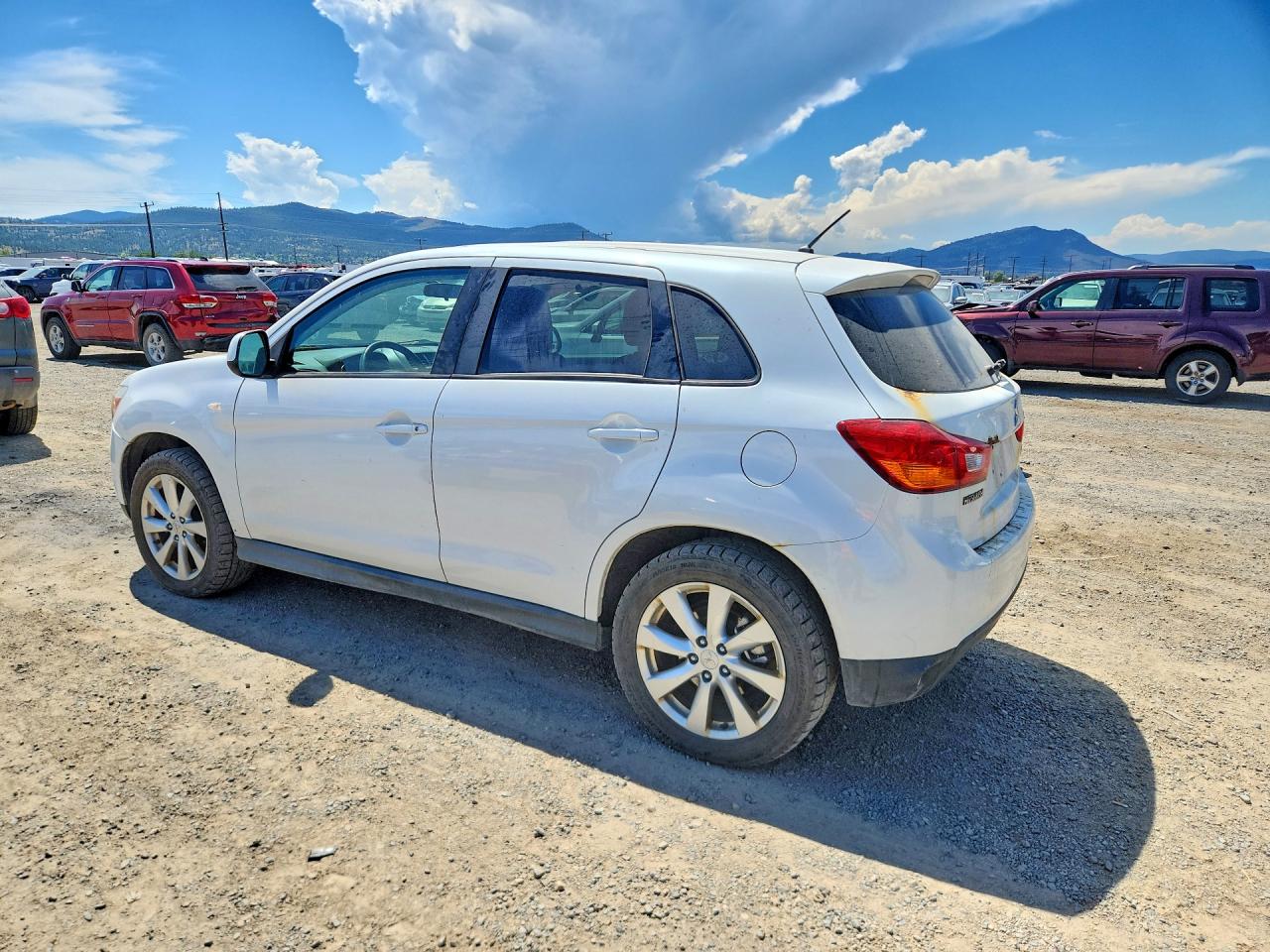 2015 MITSUBISHI OUTLANDER