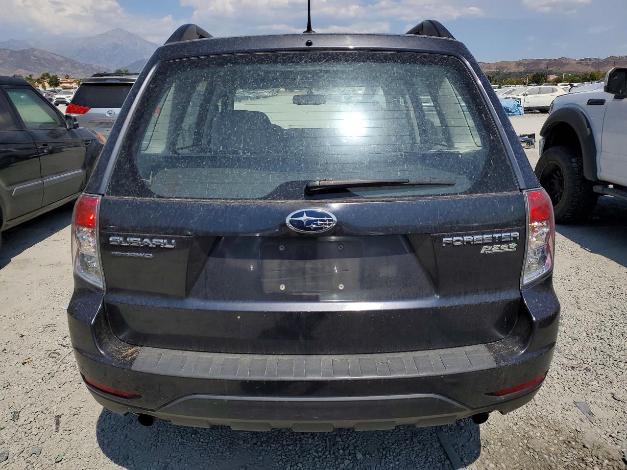 2013 SUBARU FORESTER