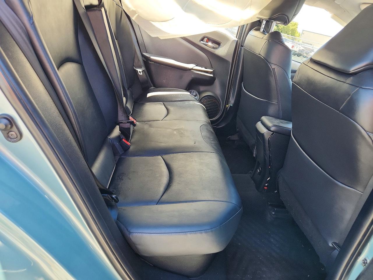 2017 TOYOTA PRIUS