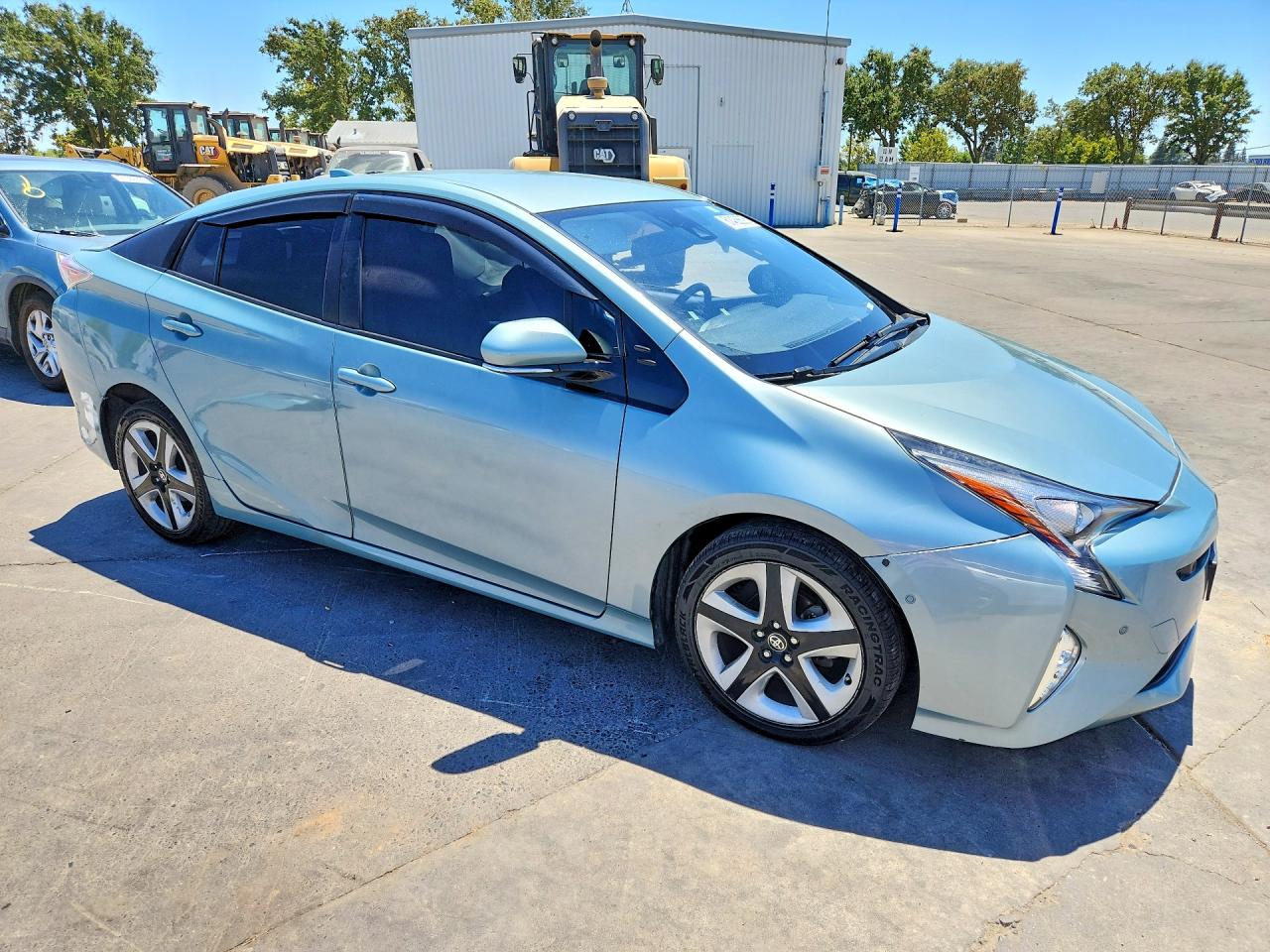 2017 TOYOTA PRIUS