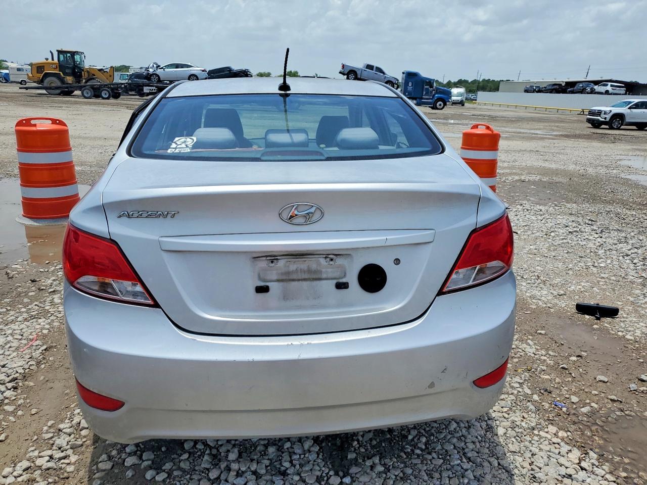 2015 HYUNDAI ACCENT