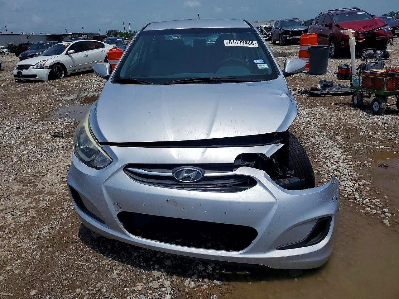2015 HYUNDAI ACCENT