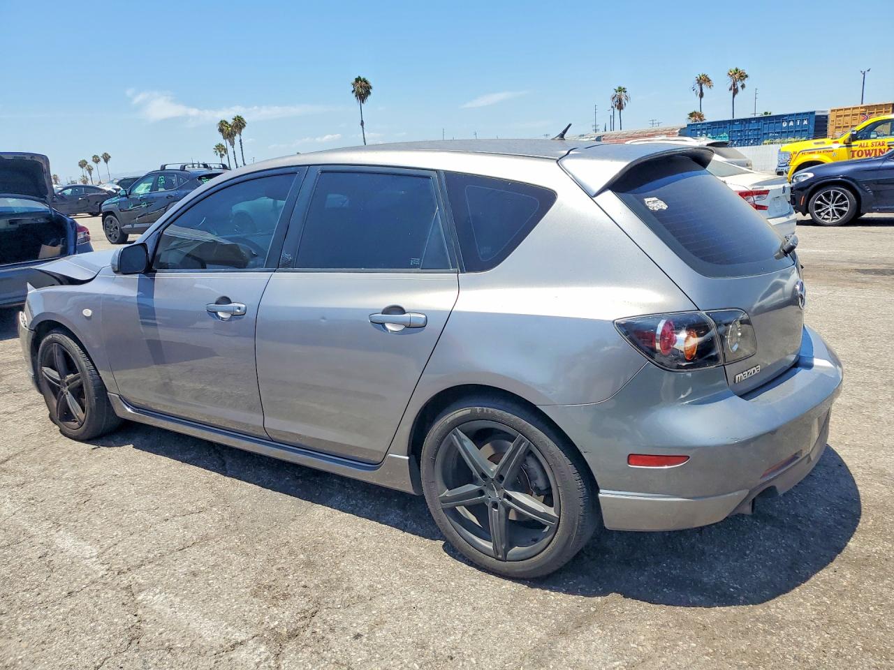 2004 MAZDA MAZDA3