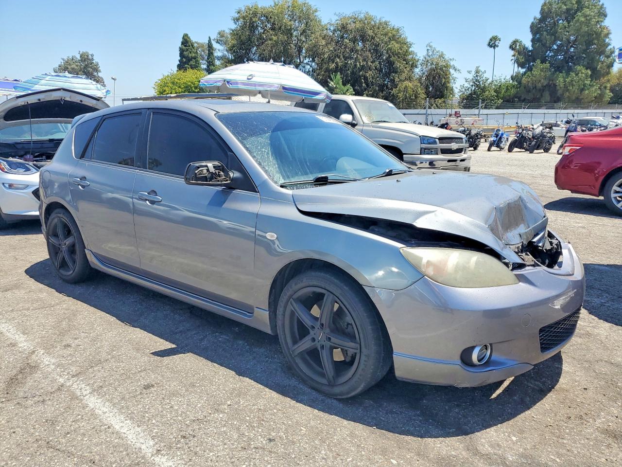 2004 MAZDA MAZDA3