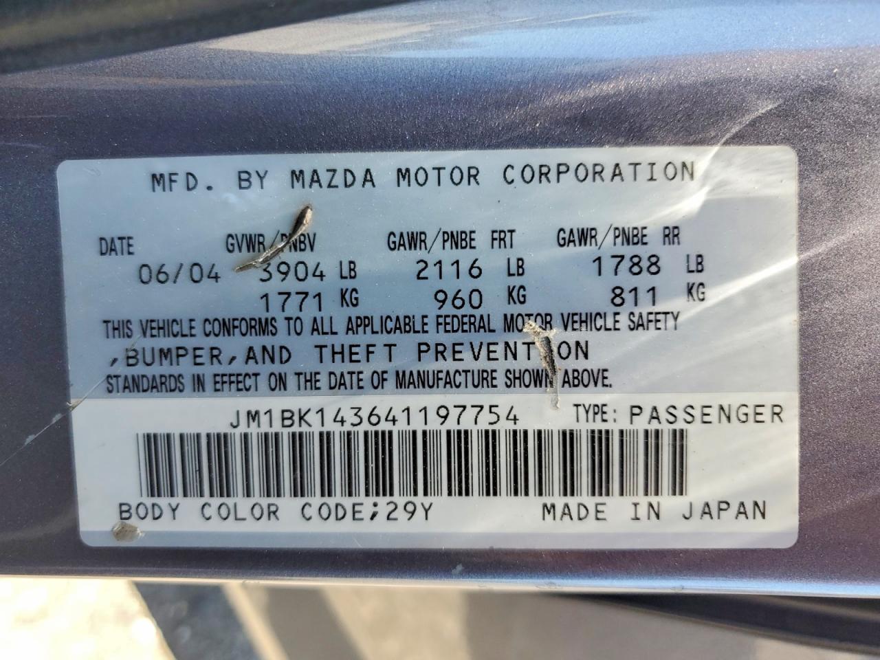 2004 MAZDA MAZDA3
