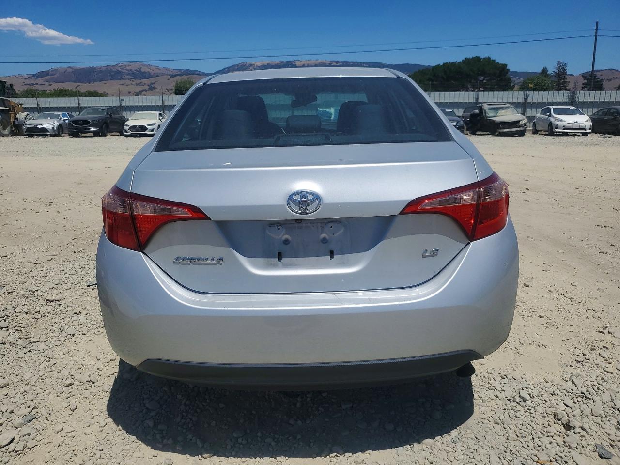 2019 TOYOTA COROLLA