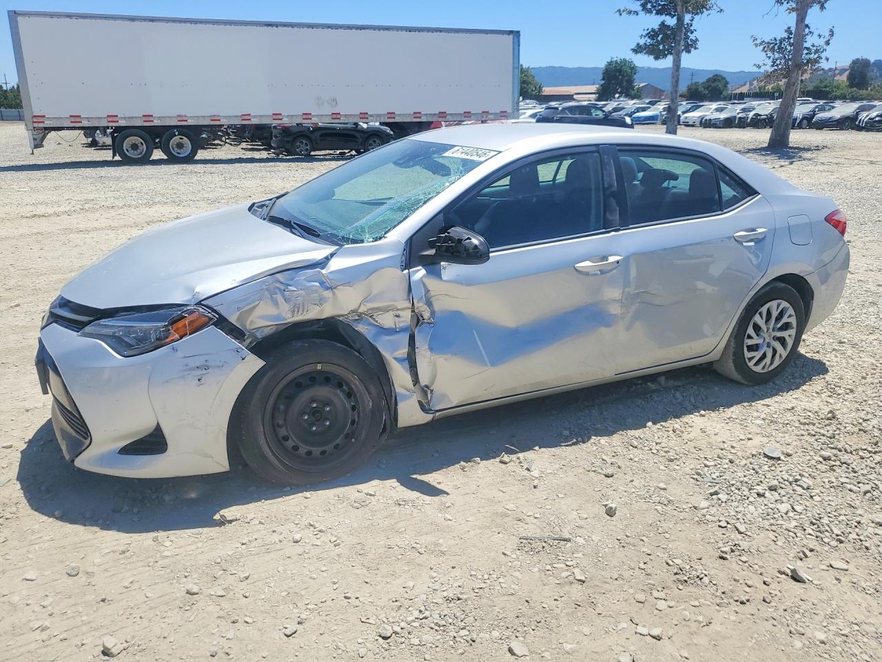 2019 TOYOTA COROLLA