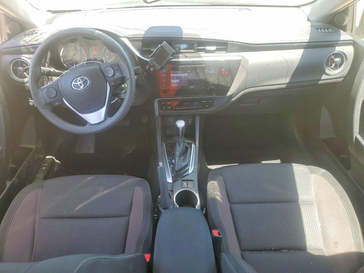 2019 TOYOTA COROLLA