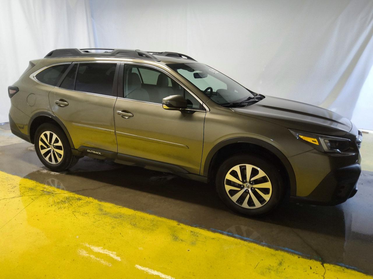 2021 SUBARU OUTBACK