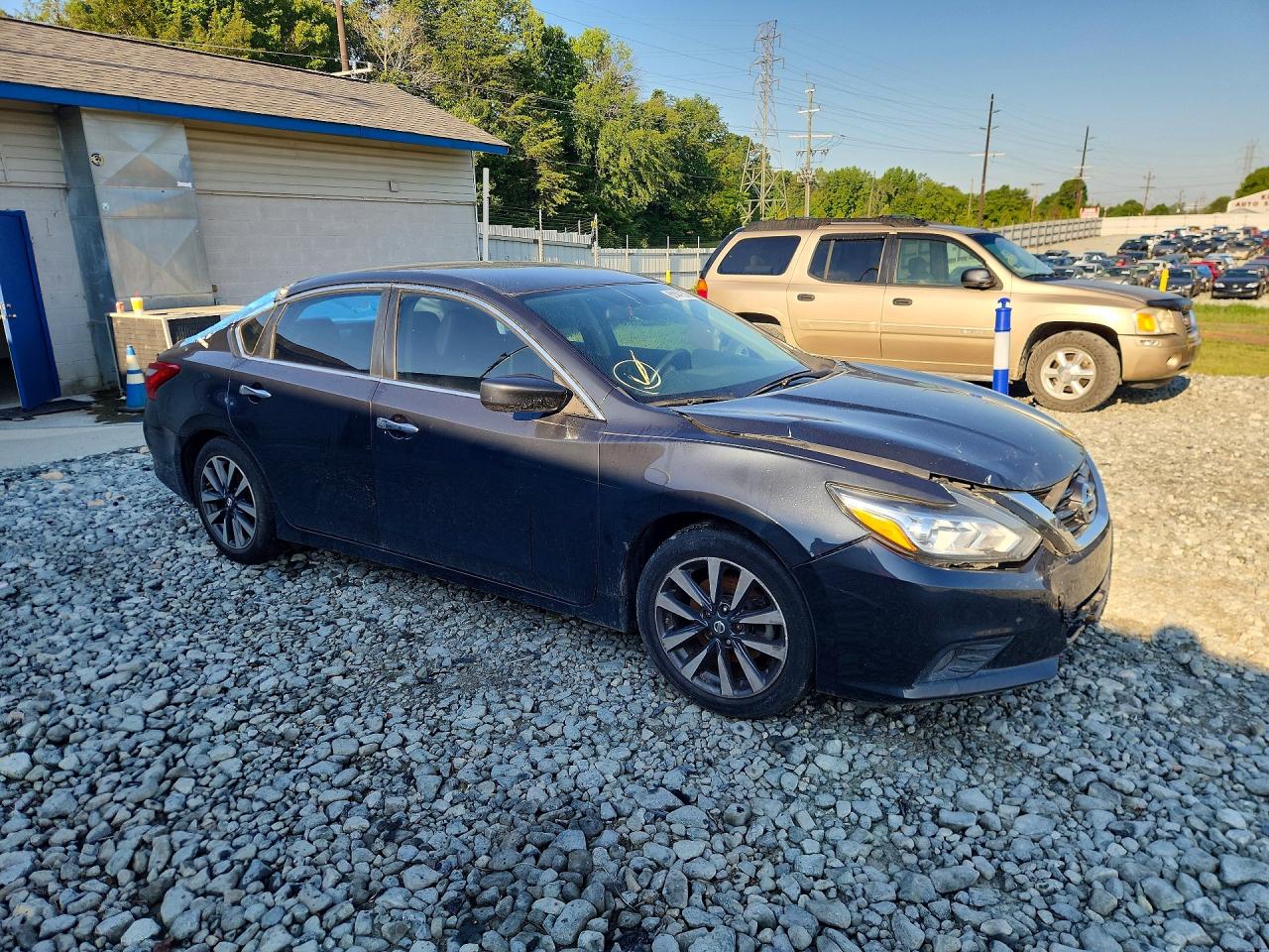 2017 NISSAN ALTIMA