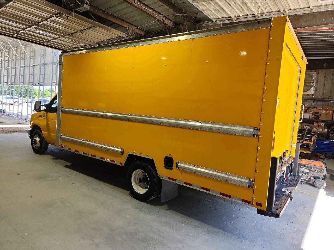 2023 FORD ECONOLINE