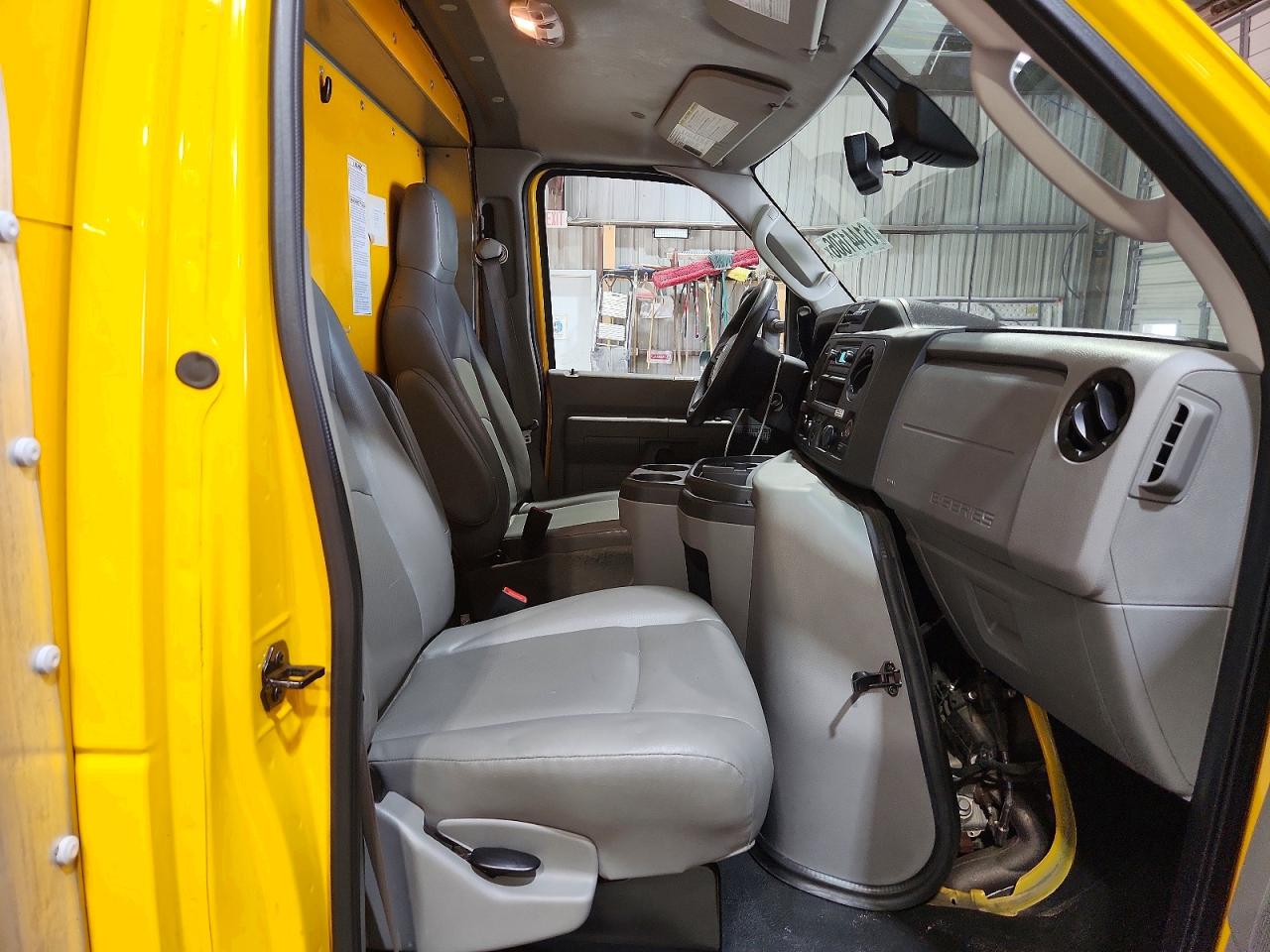 2023 FORD ECONOLINE
