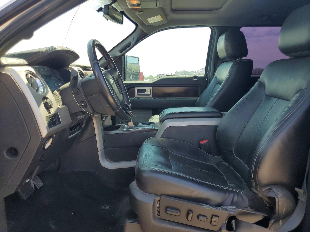 2012 FORD F150