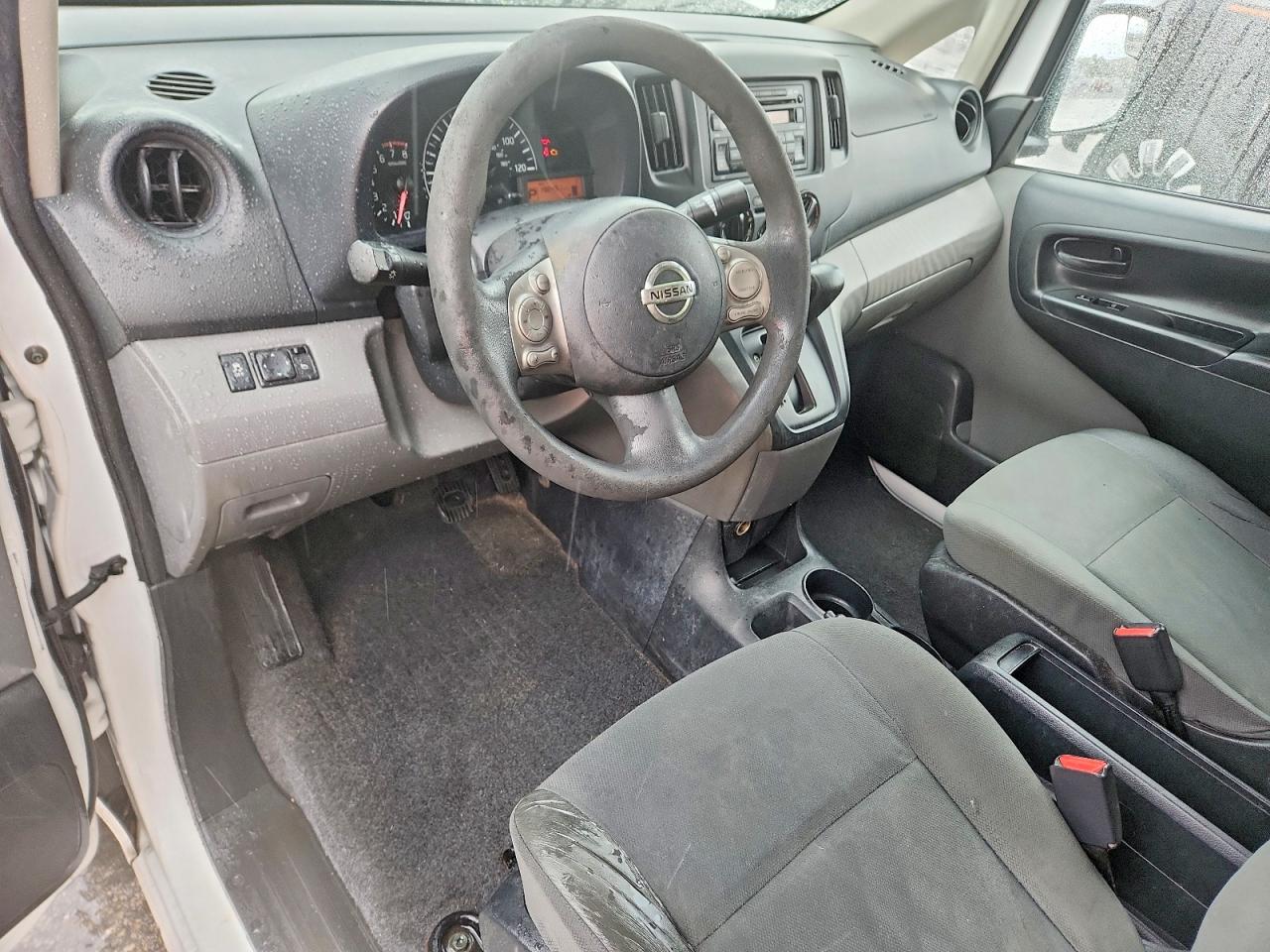2014 NISSAN NV