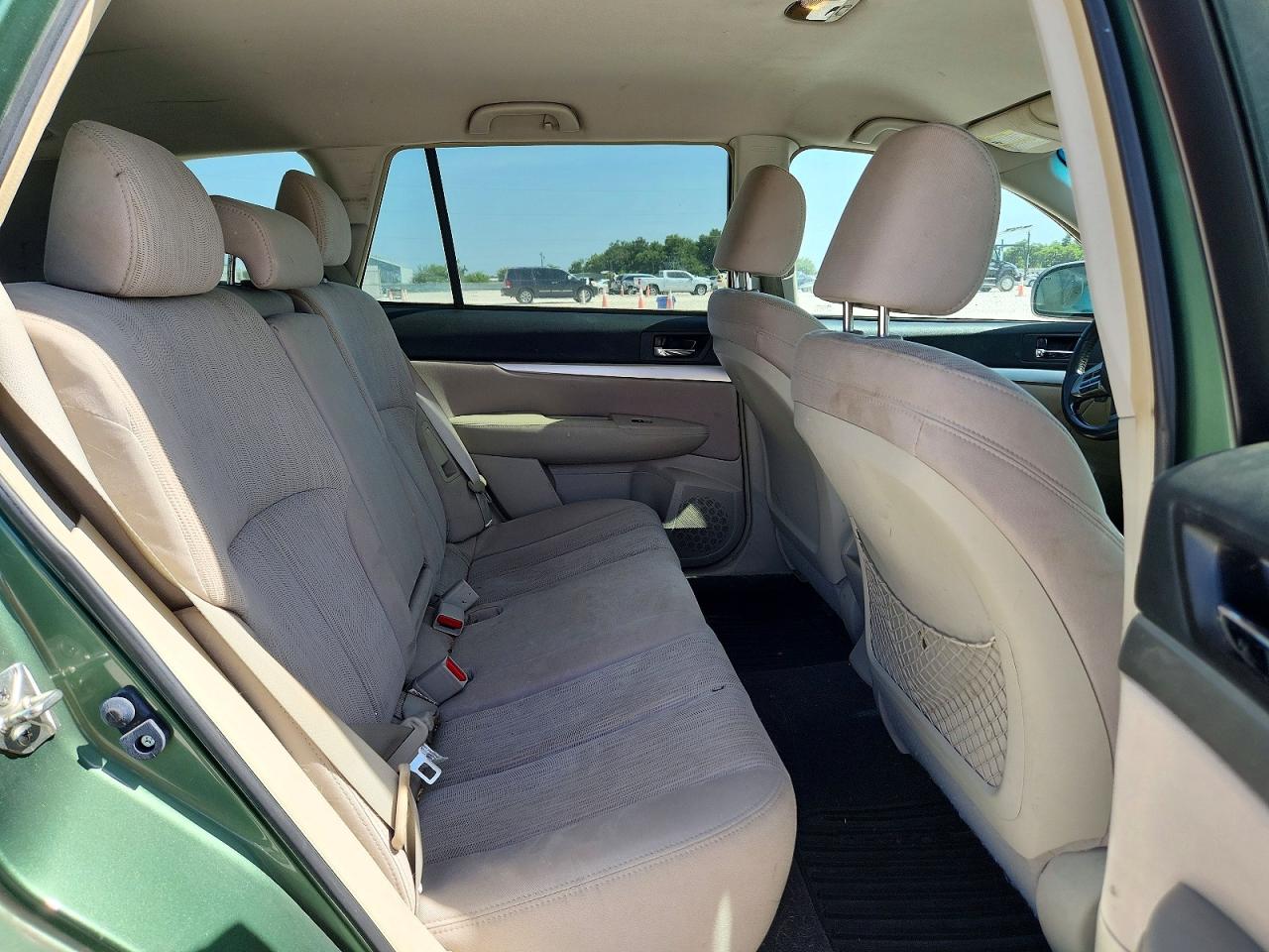 2013 SUBARU OUTBACK