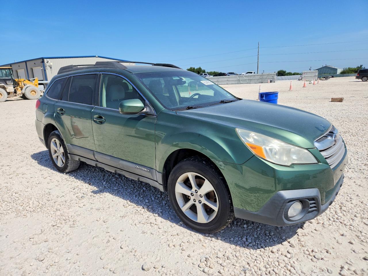 2013 SUBARU OUTBACK