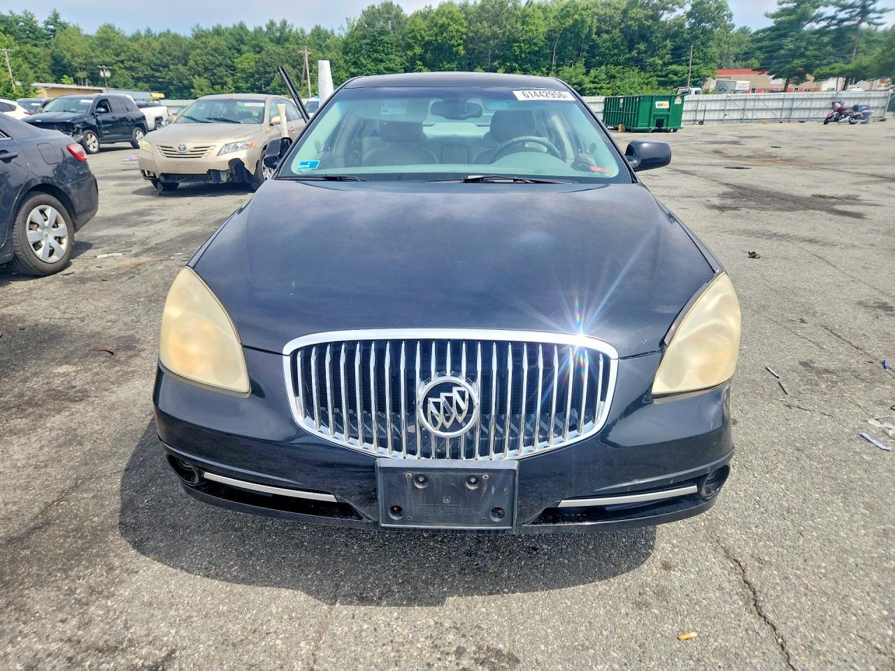 2010 BUICK LUCERNE