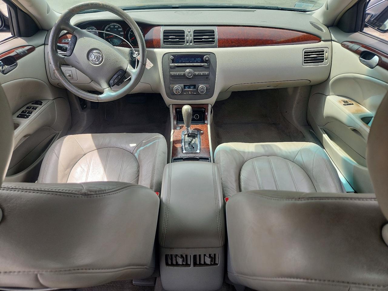 2010 BUICK LUCERNE