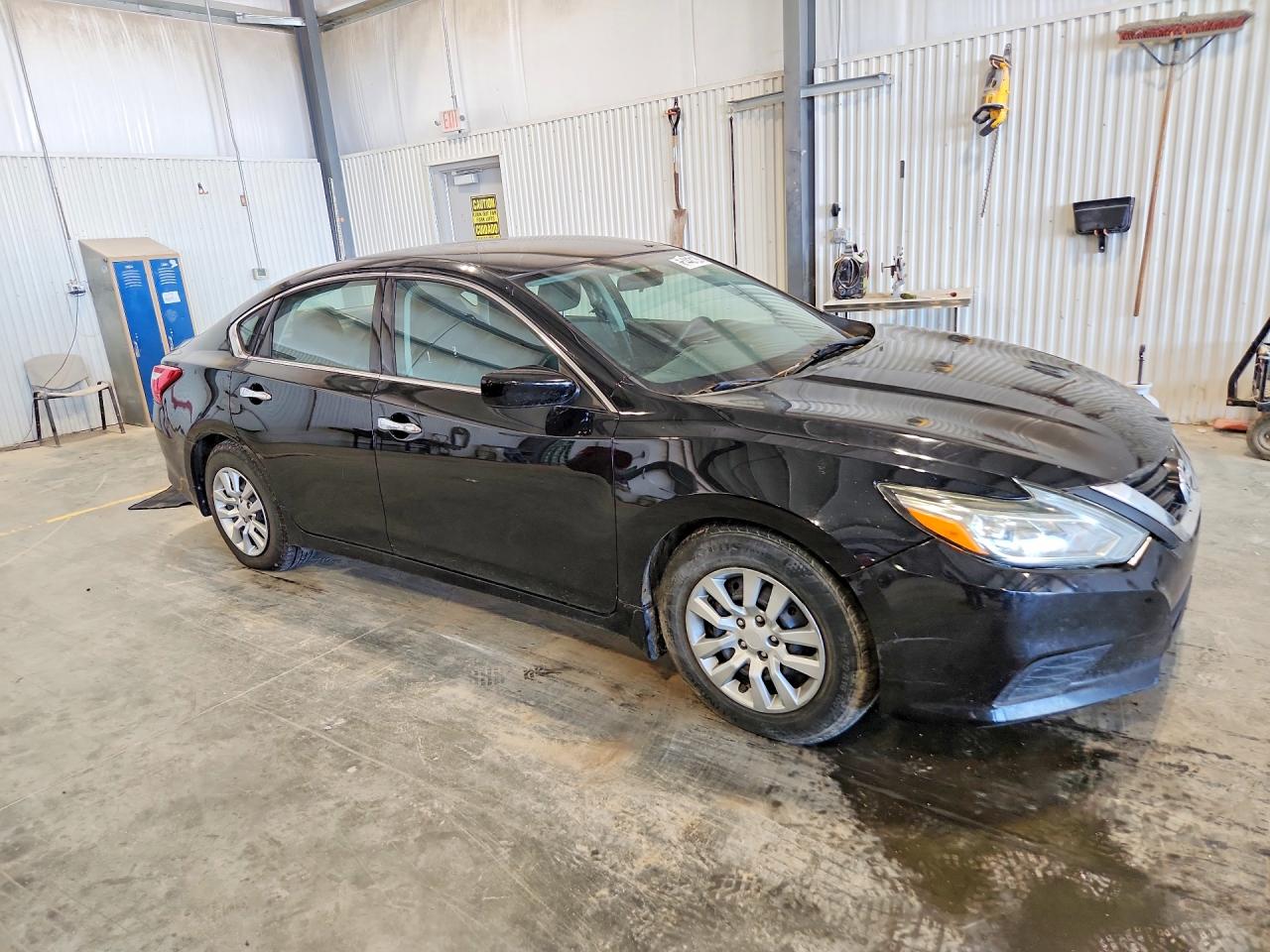 2017 NISSAN ALTIMA
