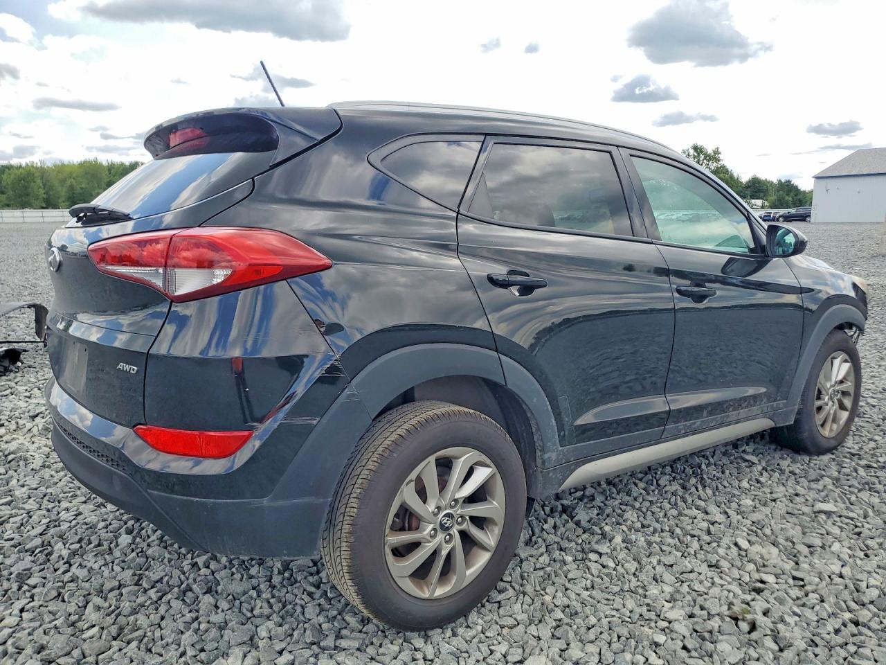 2017 HYUNDAI TUCSON