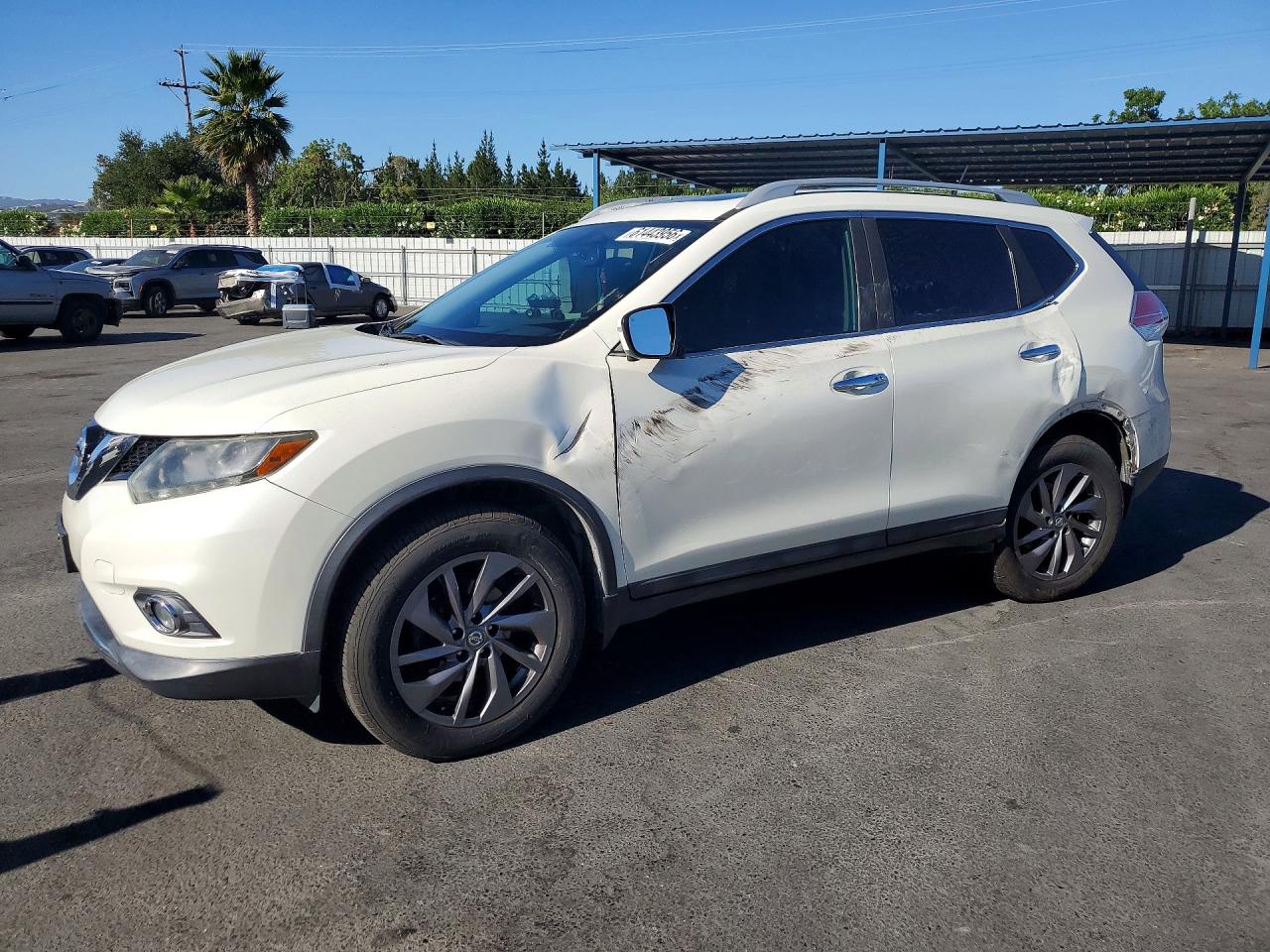2016 NISSAN ROGUE