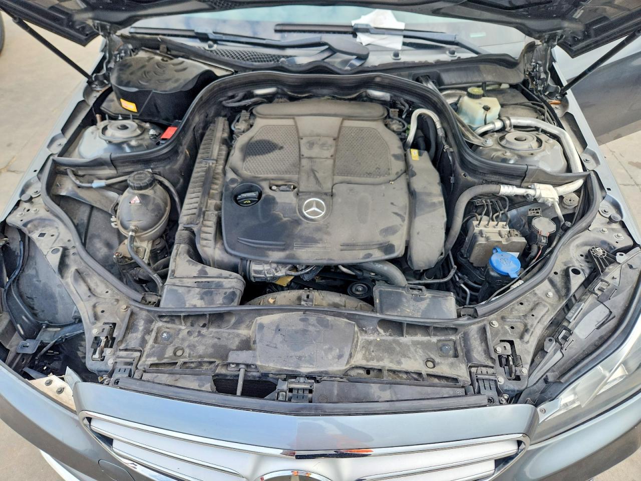2016 MERCEDES-BENZ E-CLASS