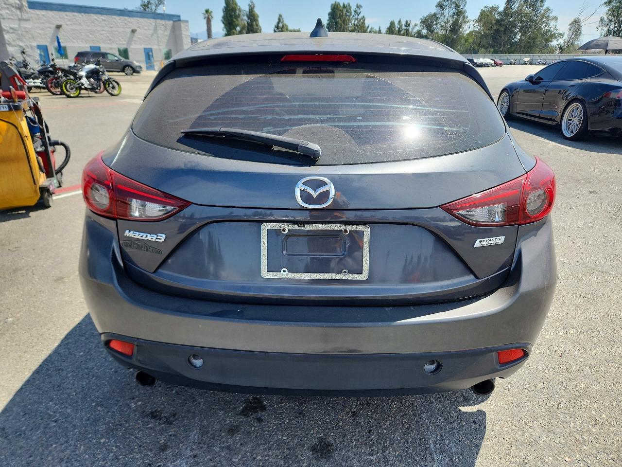 2015 MAZDA 3