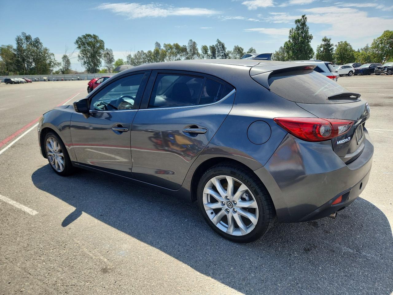 2015 MAZDA 3