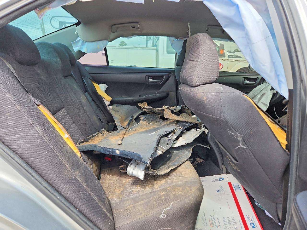 2017 TOYOTA CAMRY