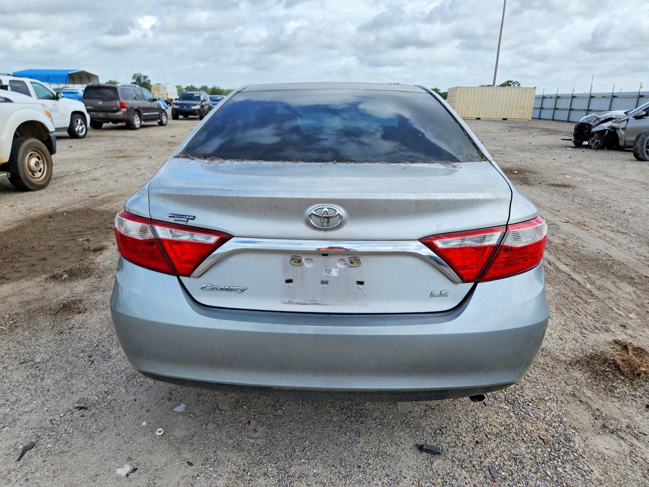 2017 TOYOTA CAMRY