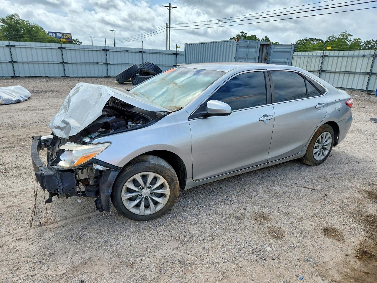 2017 TOYOTA CAMRY