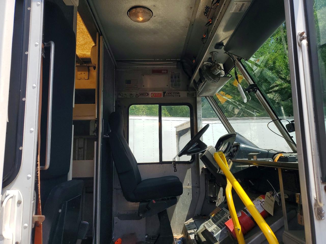 2005 FREIGHTLINER ALL OTHER