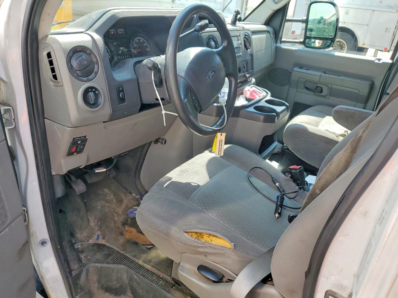 2013 FORD ECONOLINE