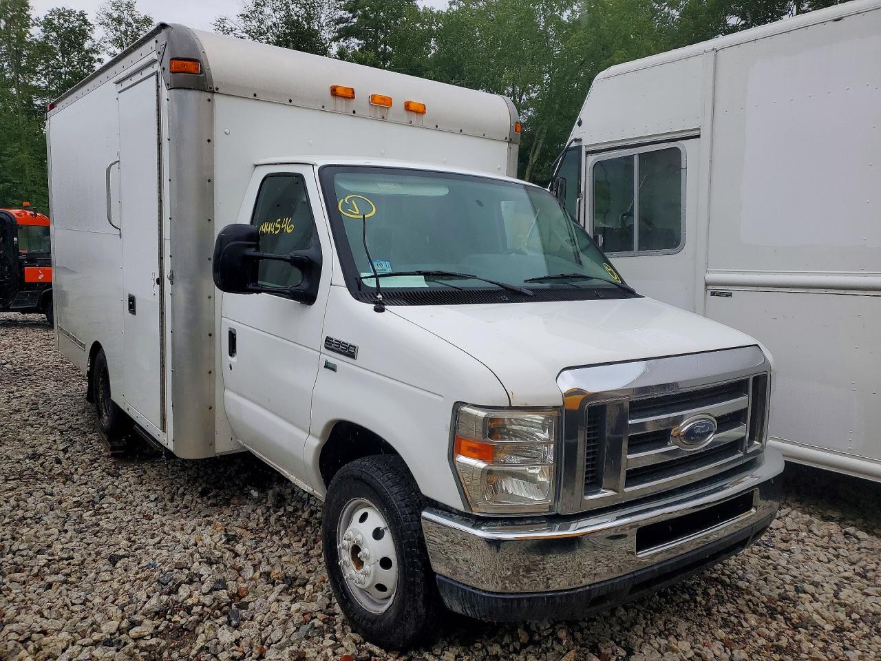 2013 FORD ECONOLINE