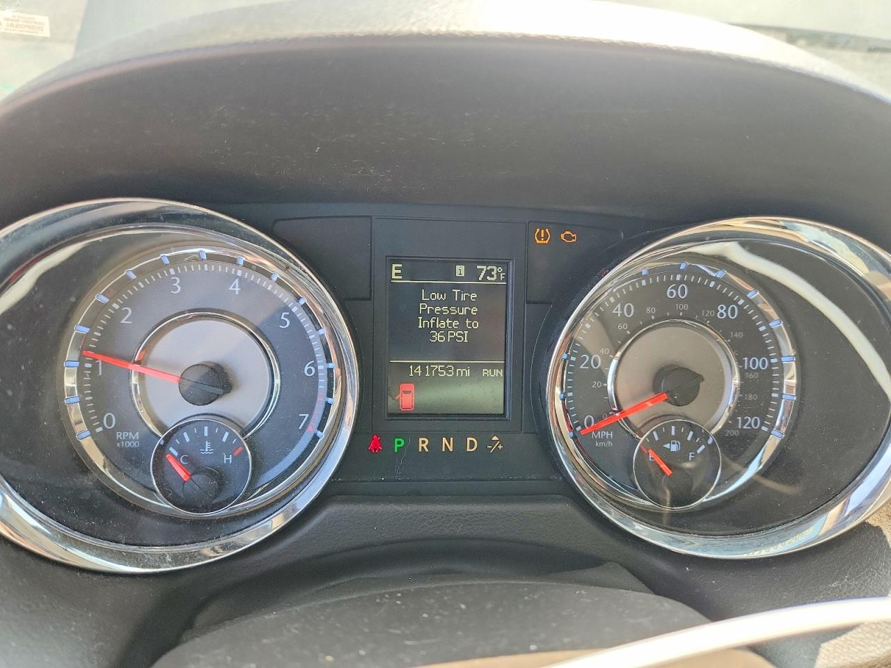 2016 CHRYSLER MINIVAN