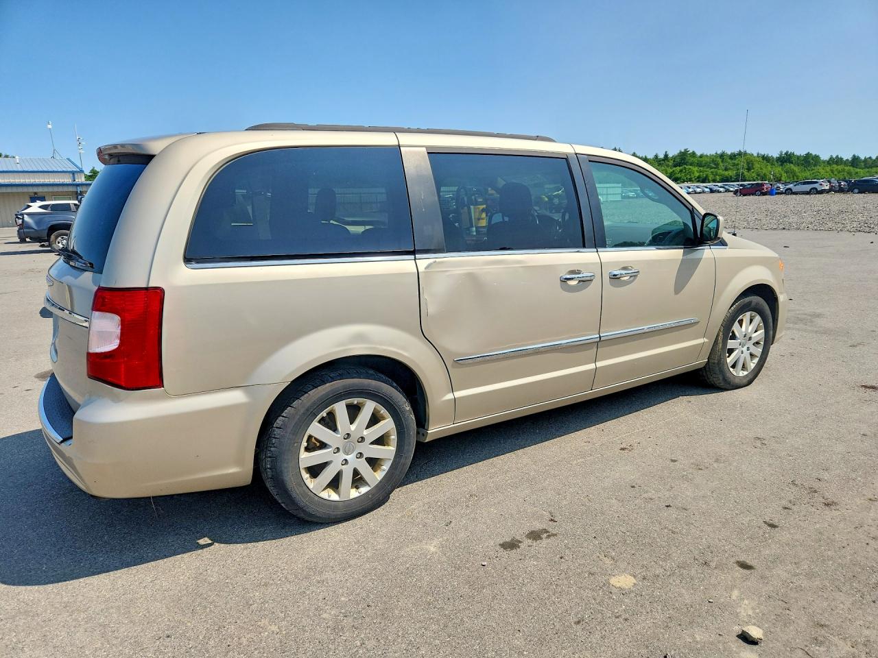 2016 CHRYSLER MINIVAN