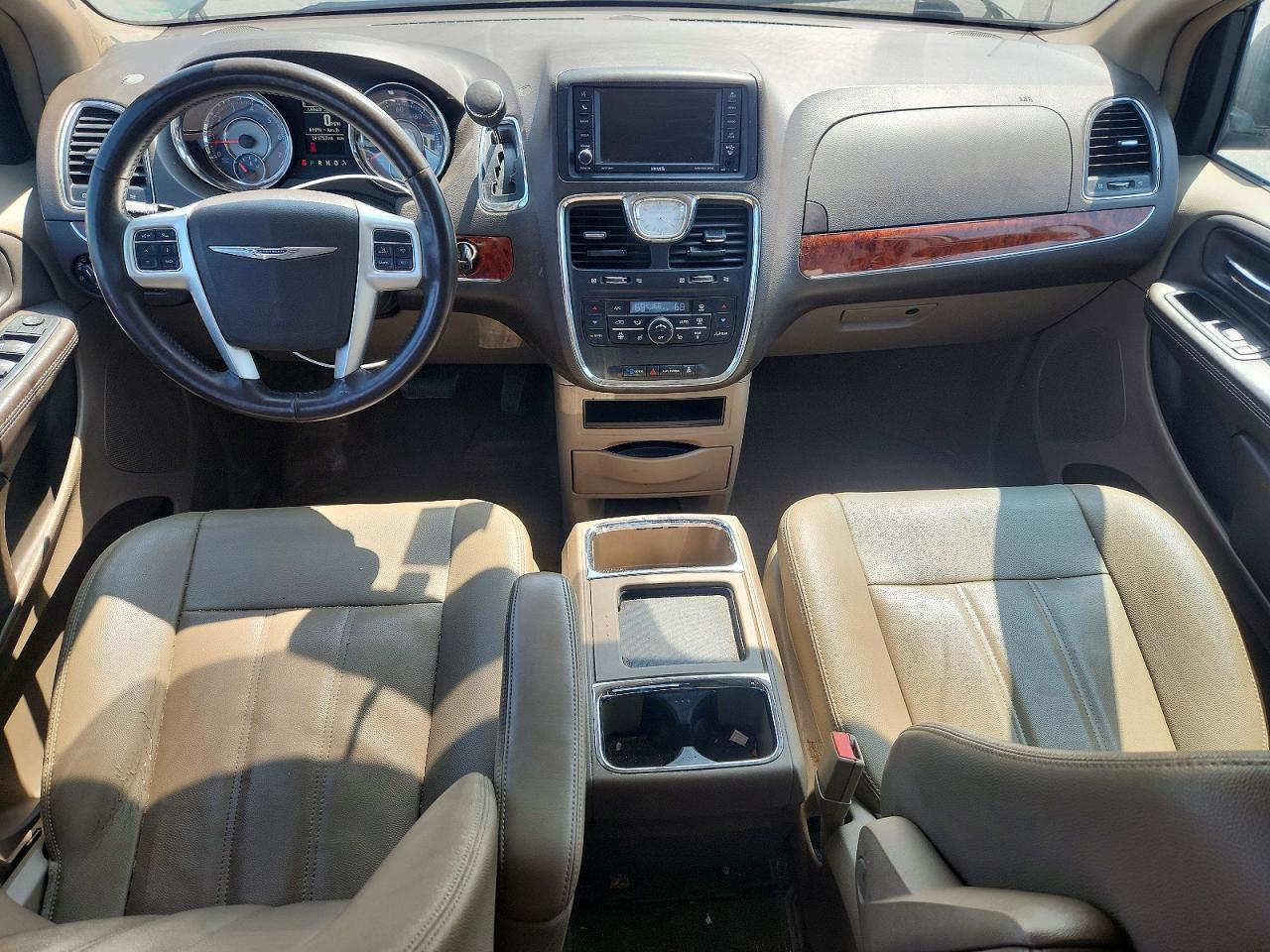 2016 CHRYSLER MINIVAN