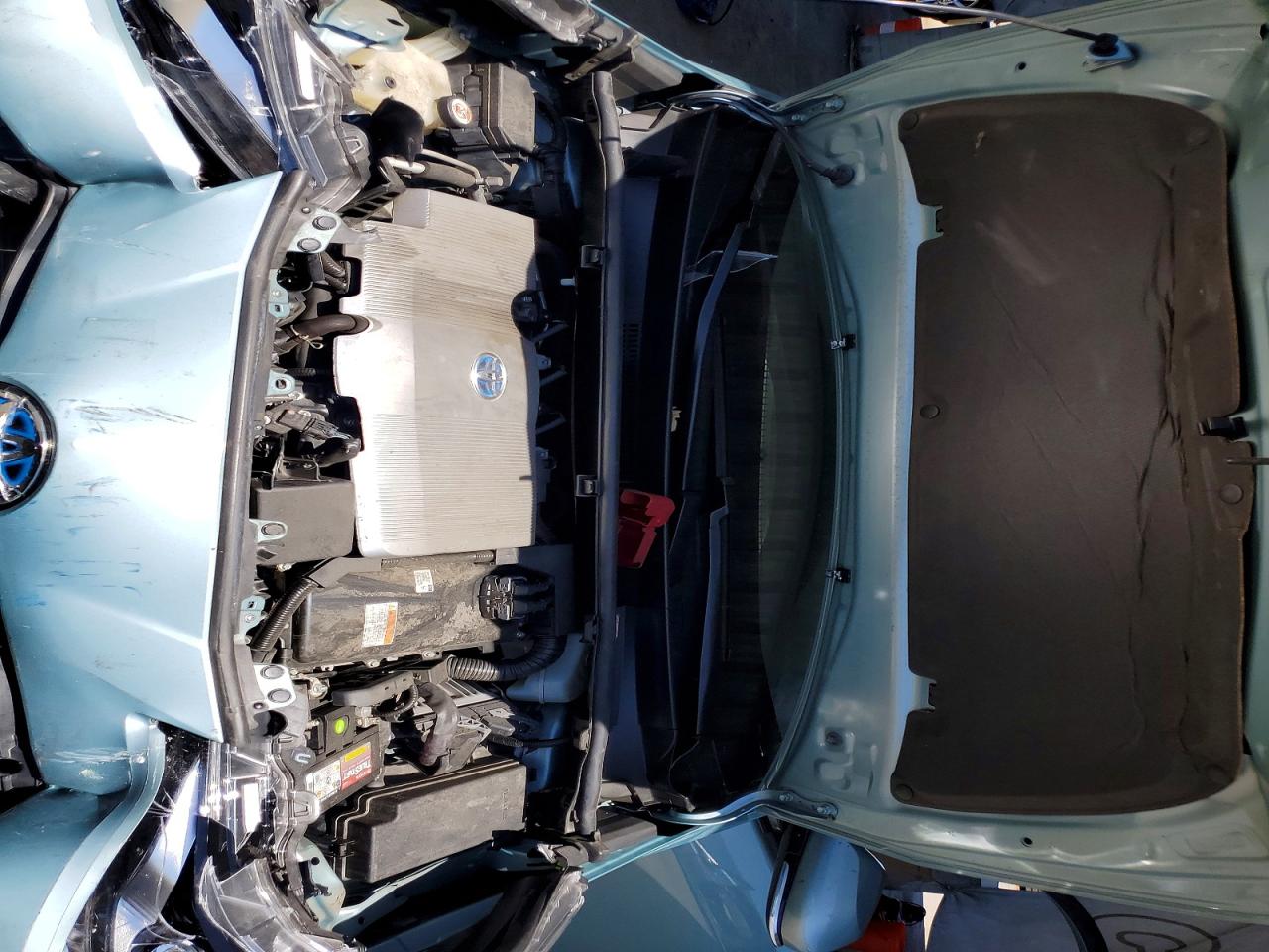 2019 TOYOTA PRIUS LE A