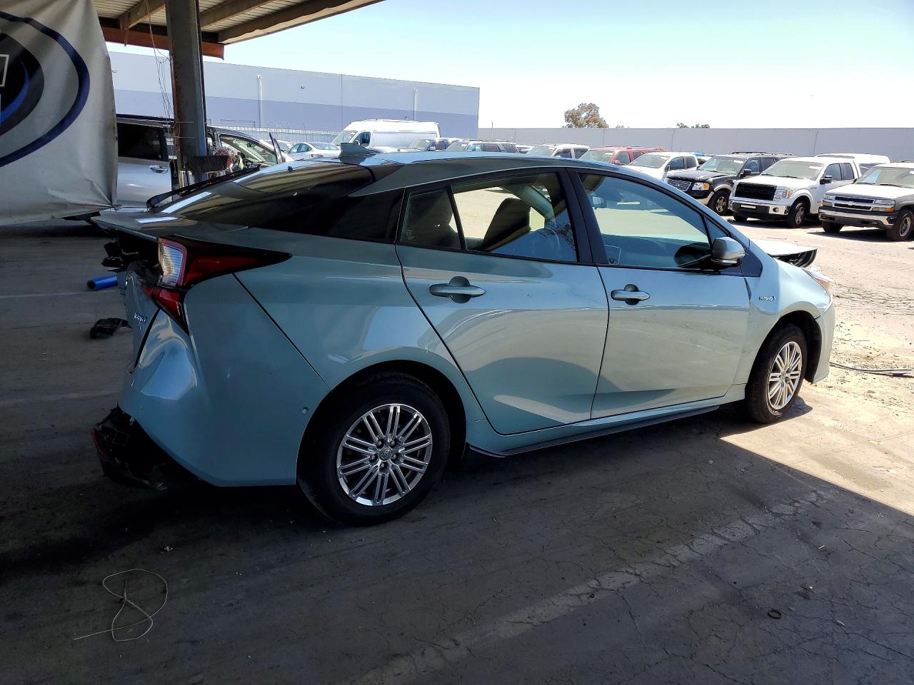 2019 TOYOTA PRIUS LE A