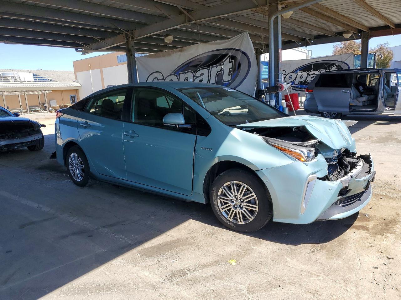 2019 TOYOTA PRIUS LE A