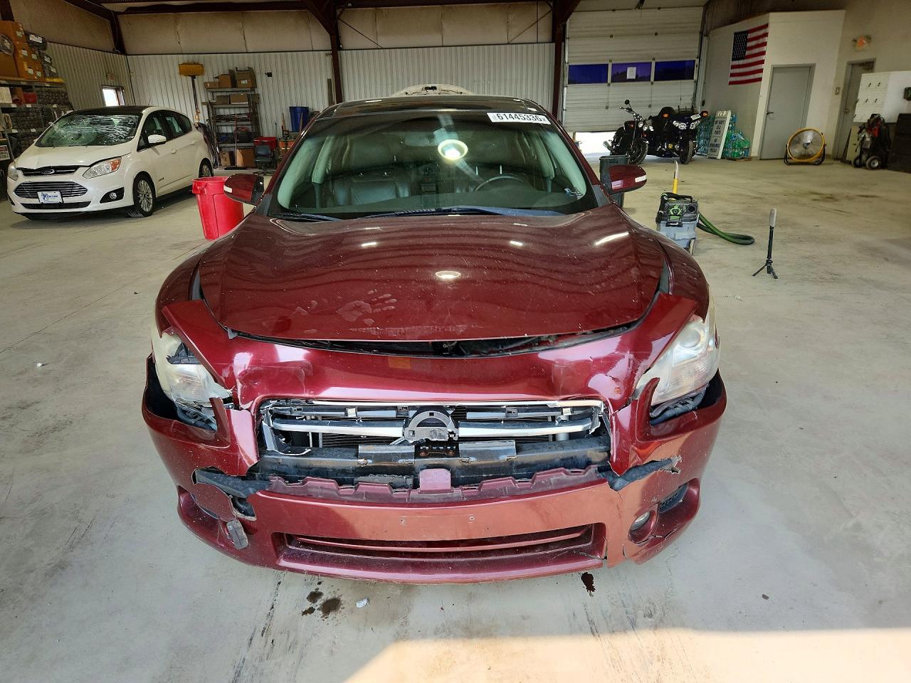 2012 NISSAN MAXIMA